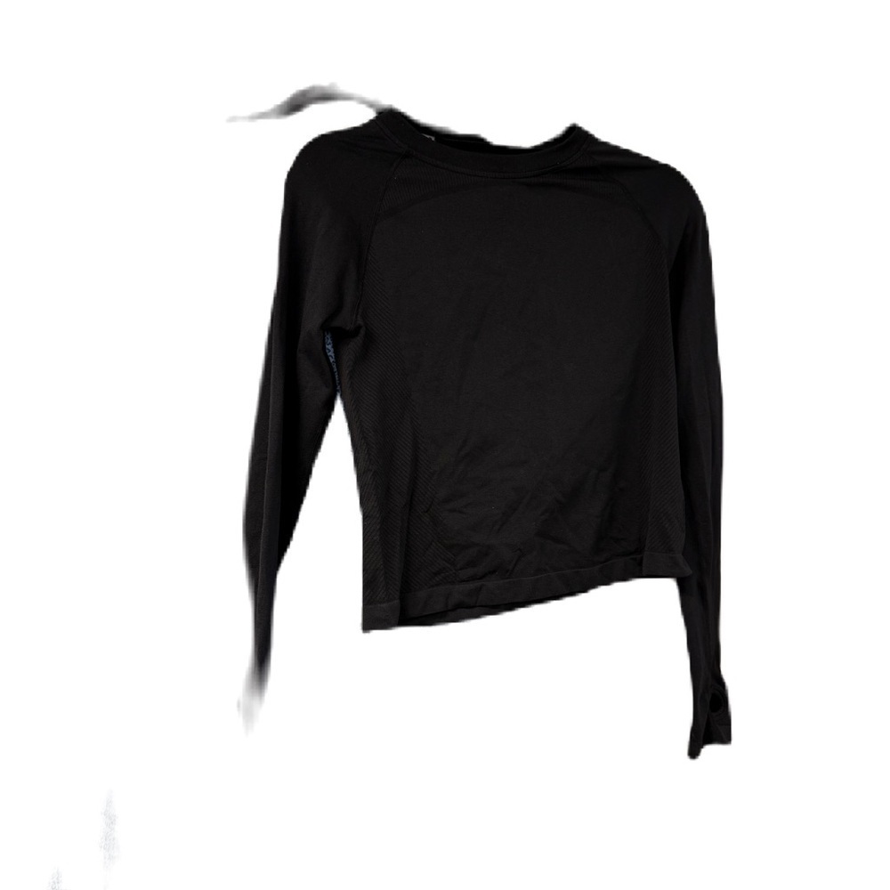 Women’s Bundle black cropped top & 2  Pleated Skirts - Picture 3 of 6